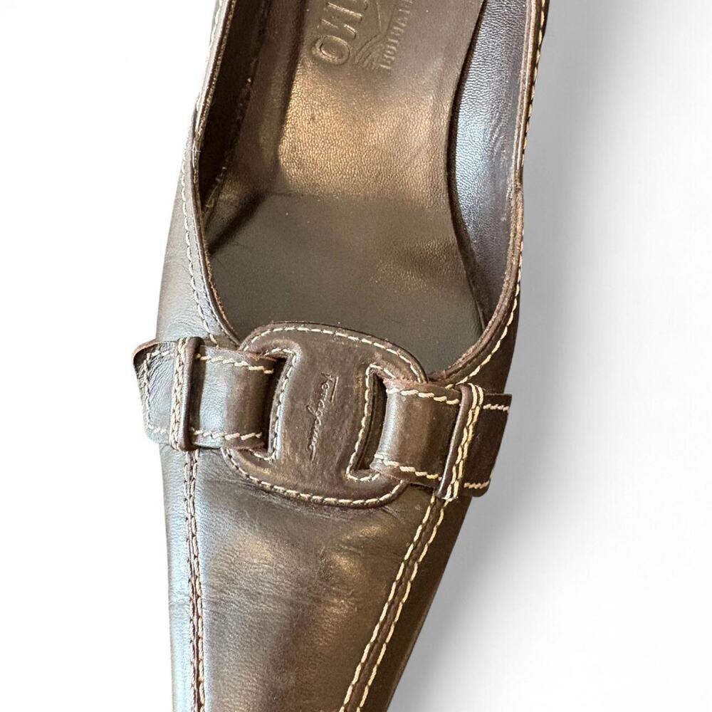 Ferragamo vintage Y2K chocolate brown leather kitten heels sz 8 - Picture 8 of 8